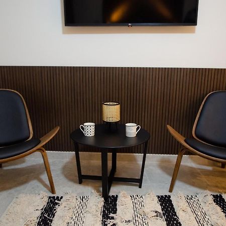Leone Suites Nafpaktos Esterno foto