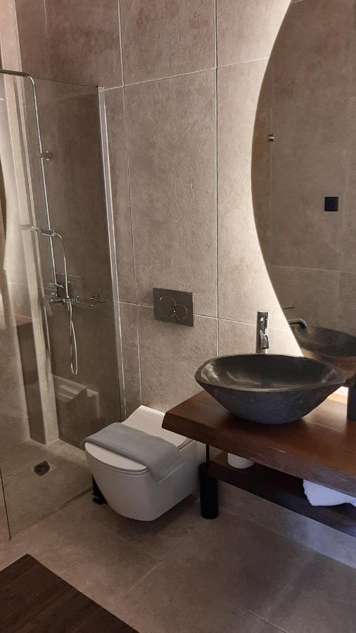 Leone Suites Nafpaktos Esterno foto