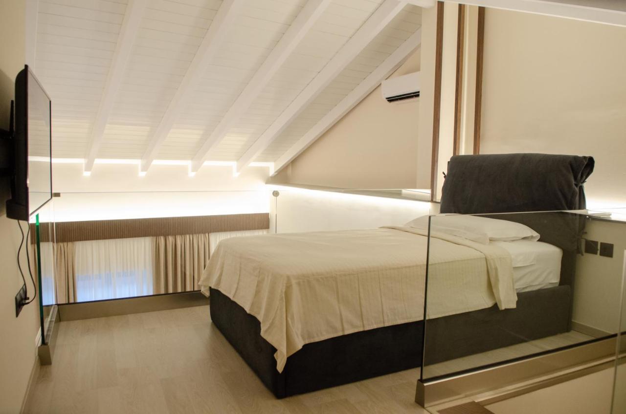 Leone Suites Nafpaktos Esterno foto